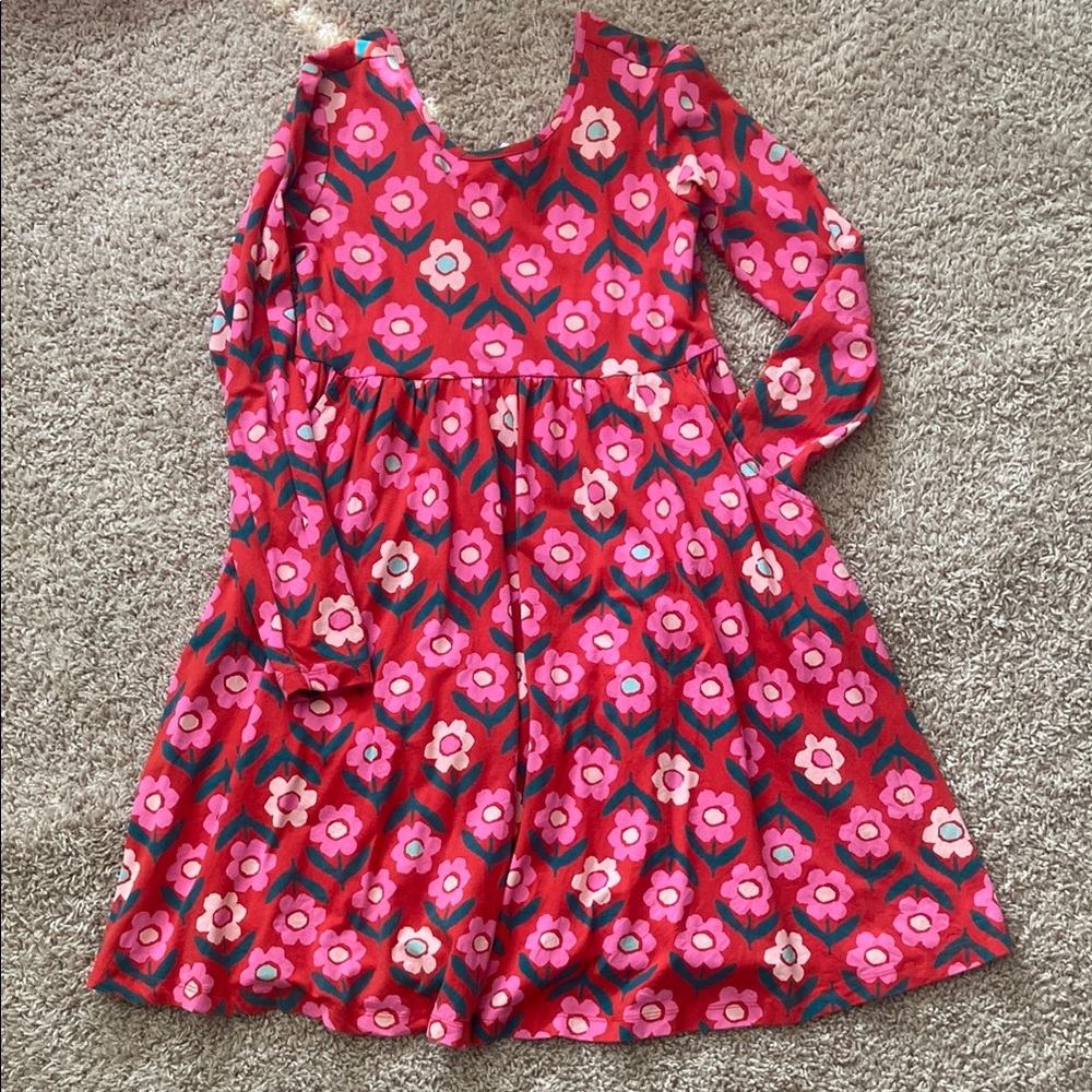 Hanna Andersson skater dress with pockets!